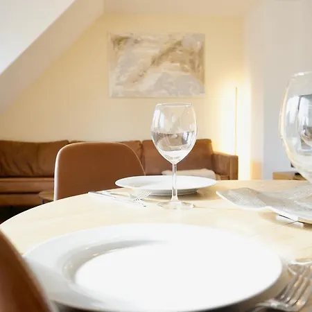 Lounge I 5 Gäste I 2 Sz I Parkplatz Koblenz (Rhineland-Palatinate)